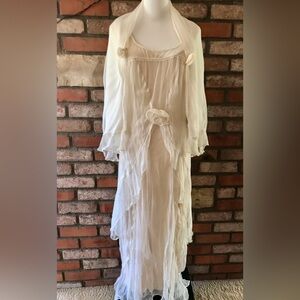 Vintage Chiffon Cream Nataya Tiered Gown/Dress 1X With Shawl